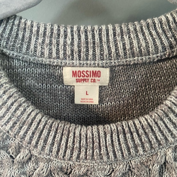 Mossimo Supply Co Ribbed Long Sleeve Sweater Pull Over - Picture 2 of 5